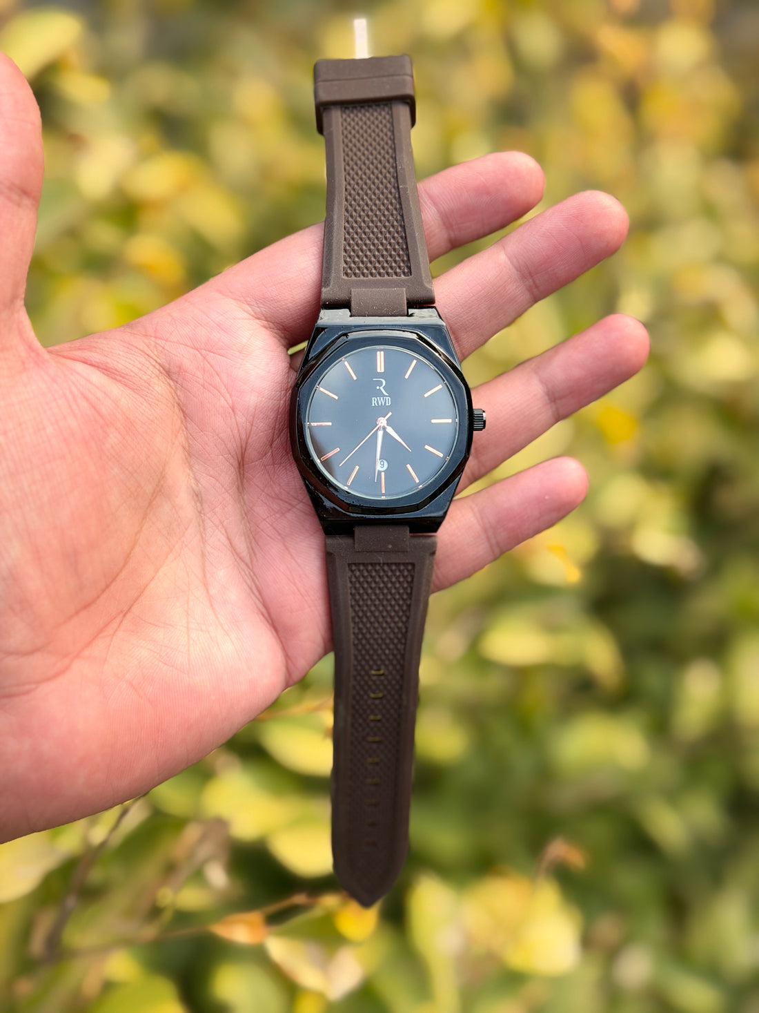 High Quality Silicone Strap Watch with Date