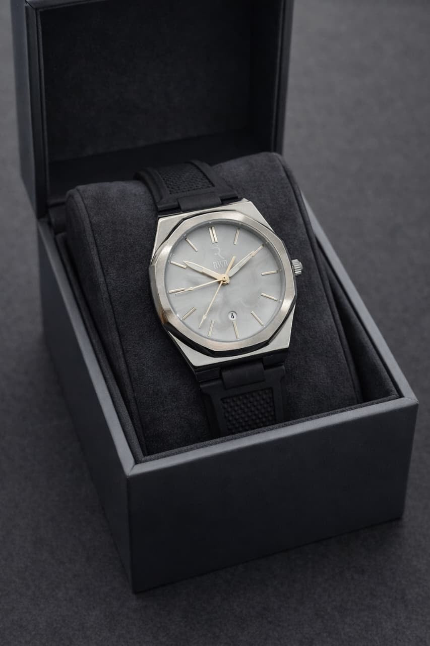 High Quality Silicone Strap Watch with Date