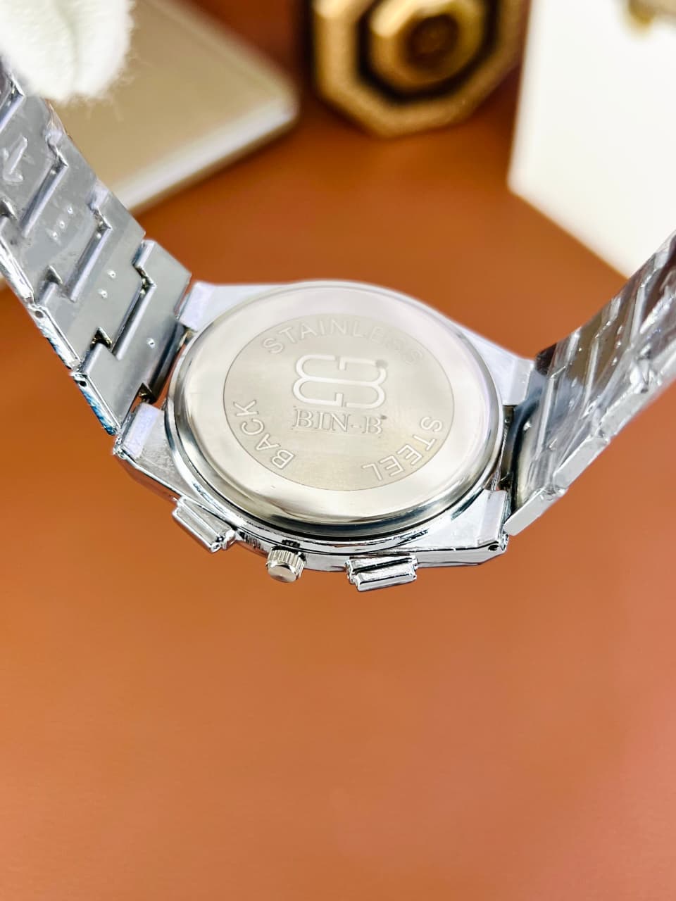 BIN-B HIGH QUALITY STAINLESS STEEL WATCH -TRENDY ARTICLE